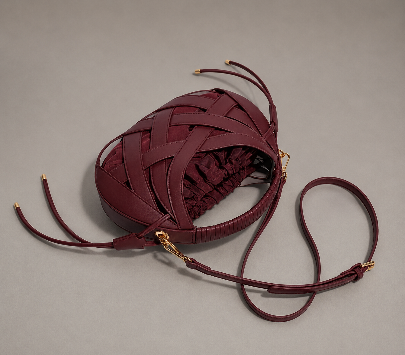 Genuine Leather Woven Shoulder Bag in Burgundy